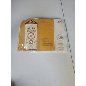 The Creative Circle Tree of Life Craft Kit 0830 New